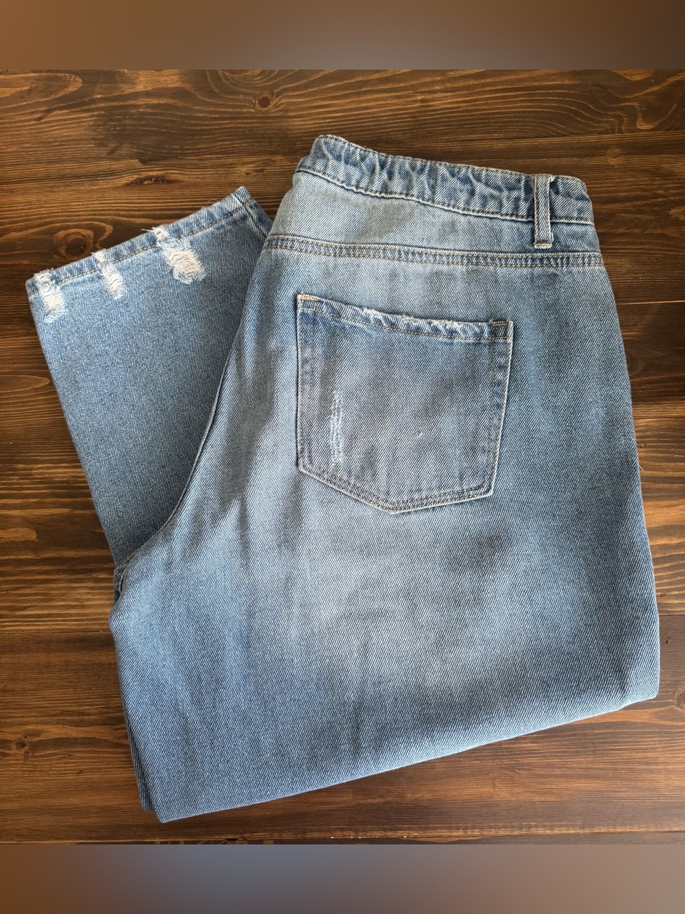 Westbound Light Blue Cropped Women’s Jeans